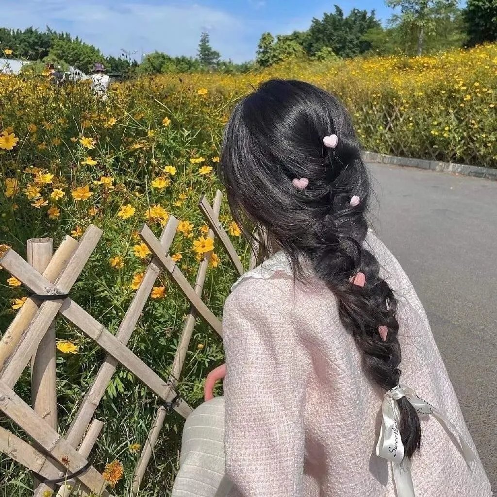 黑珍珠艾曼妞